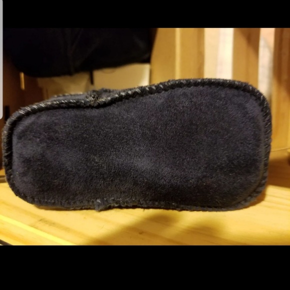 Baby uggs - Picture 3 of 4